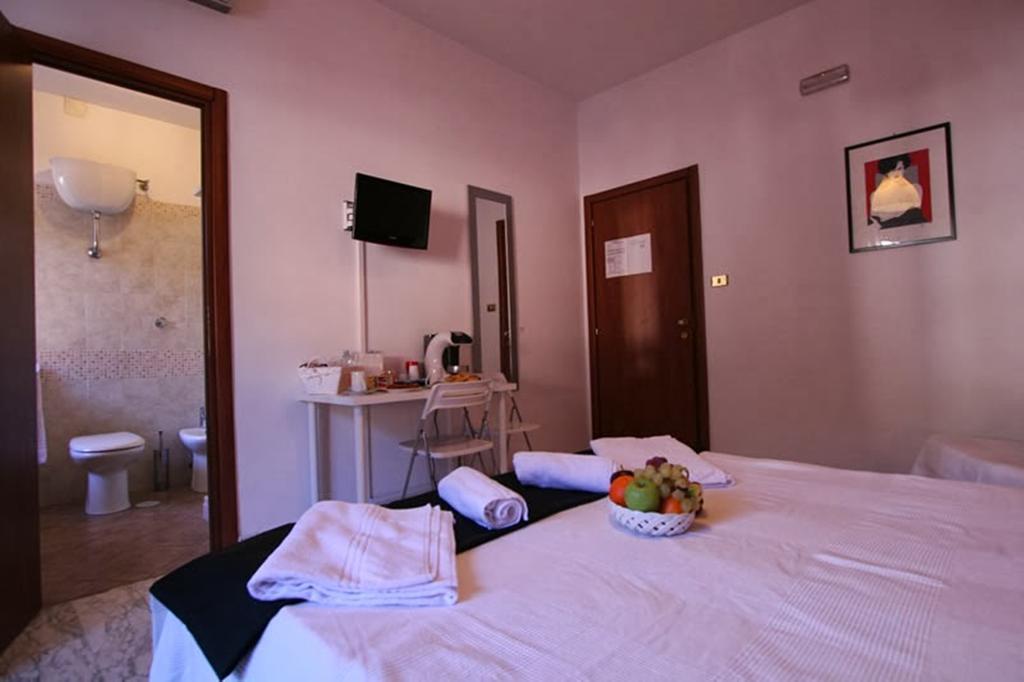 Guest House San Peter Rzym Zewnętrze zdjęcie